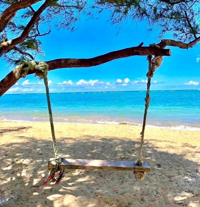 Breezy Beachfront Bali-Style Haven 180 Degree Oceanview Hau'ula Kültér fotó
